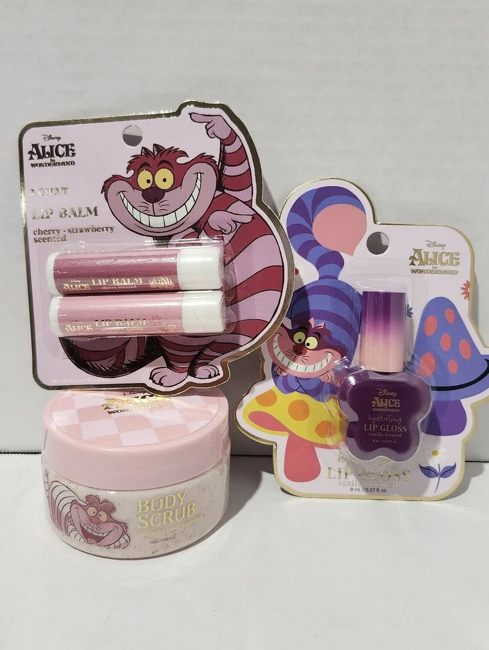 Disney Alice in Wonderland Cheshire Cat Lip Balm, Gloss & Body Scrub